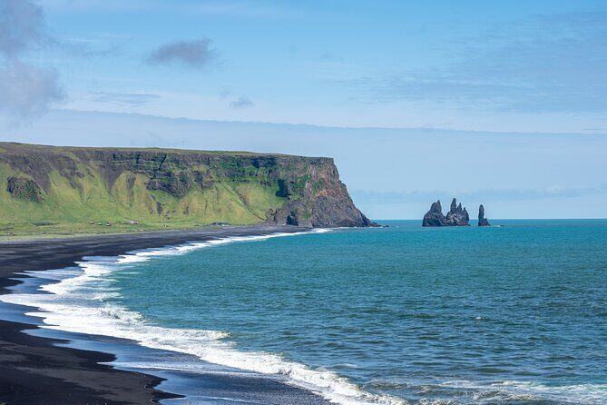 Full-Day Private Tour to Explore South Coast of Iceland - Skógafoss: the waterfall that sets the tone (and the sound)