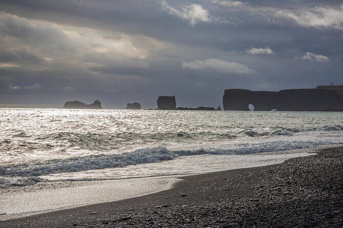 Full Day South Coast to Vík - Guided Tour - Stop 1: Seljalandsfoss and the Walk-Behind Question