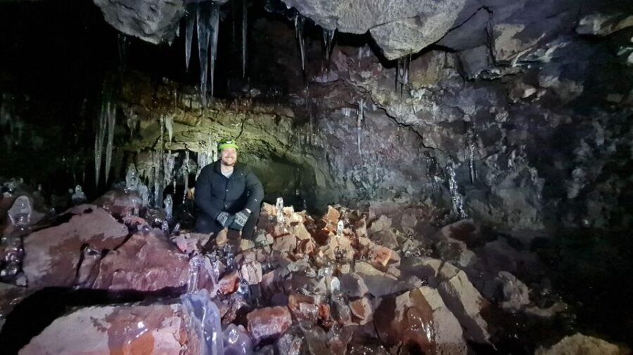 Geological Lava Tunnel Adventure - Arnarker Cave - Arnarker Cave: A real lava tube, not a built-up show