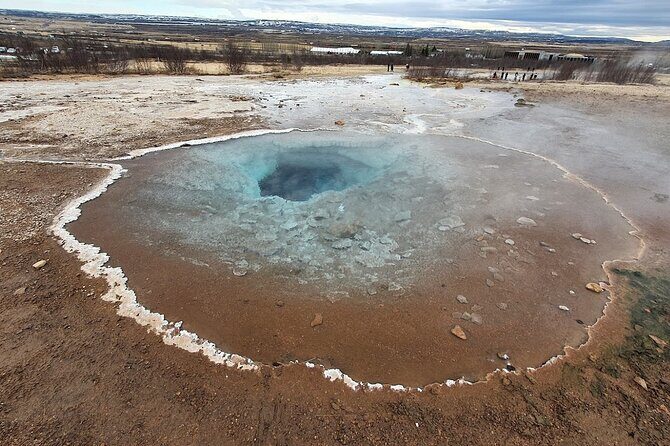 German-speaking Private Golden Circle Tour - Hveragerði: the earthquake fissure stop that makes Iceland feel real