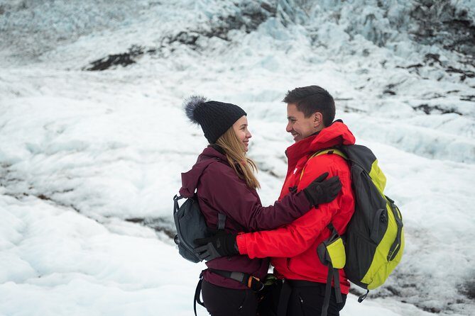 Glacier and Ice Cave Private Photoshoot - 15 Shot Photo Package - Glacier and ice caves in 5 hours: what makes it special