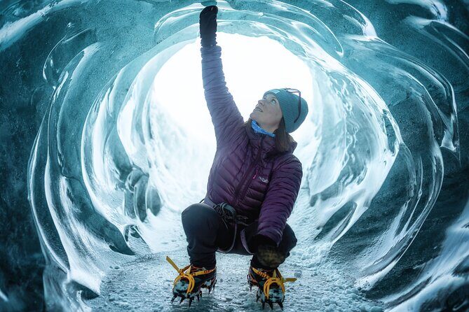 Glacier and Ice Cave Private Photoshoot - 15 Shot Photo Package - Included gear and what you still need to bring