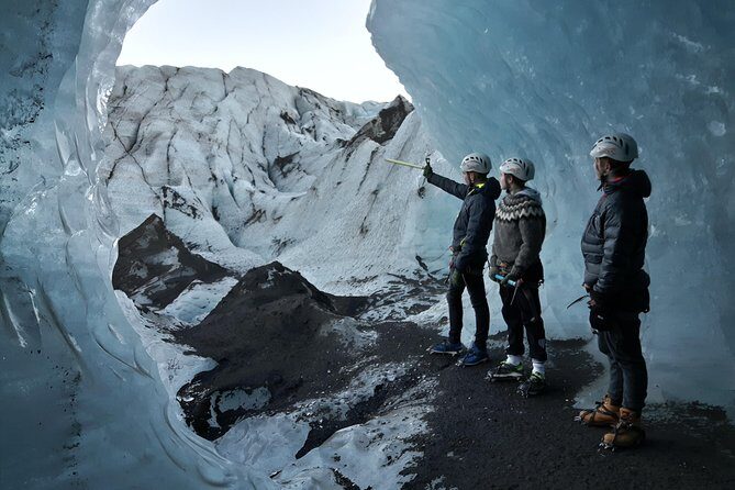 Glacier Hike and South Iceland Sightseeing from Reykjavik - Your Guides: What Good Leadership Looks Like on Ice
