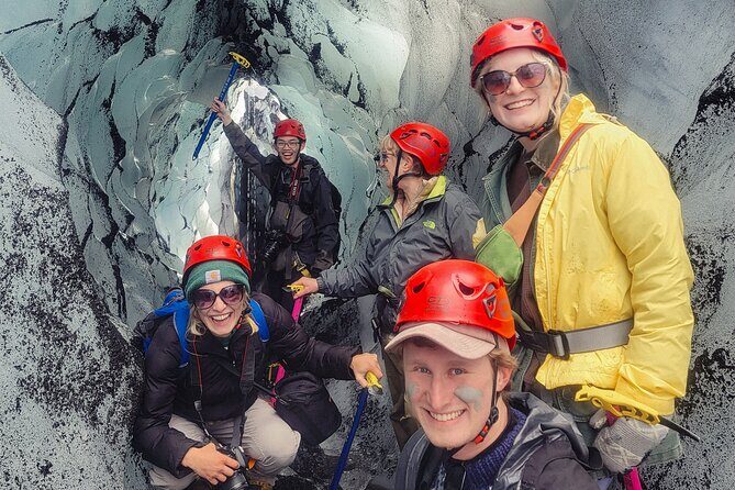 Glacier Hike at Sólheimajökull Shared Experience - The 3-hour hike: pace, photos, and reaching the good spots