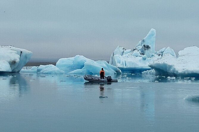 Glacier Lagoon Private Tour with Private Zodiac boat ride on the Iceberg Lagoon - The full South Coast sweep: why the route matters