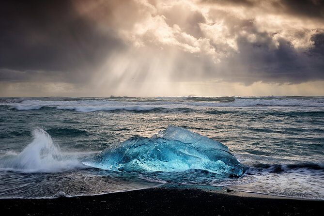 Glacier lagoon tour - Timing in winter: what you need to know about weather and road changes