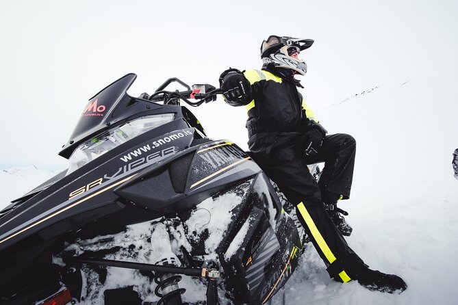 Glacier Rush – Fast pace snowmobile - SnoMo Glacier - Power vs. comfort: value for $445.52 per person