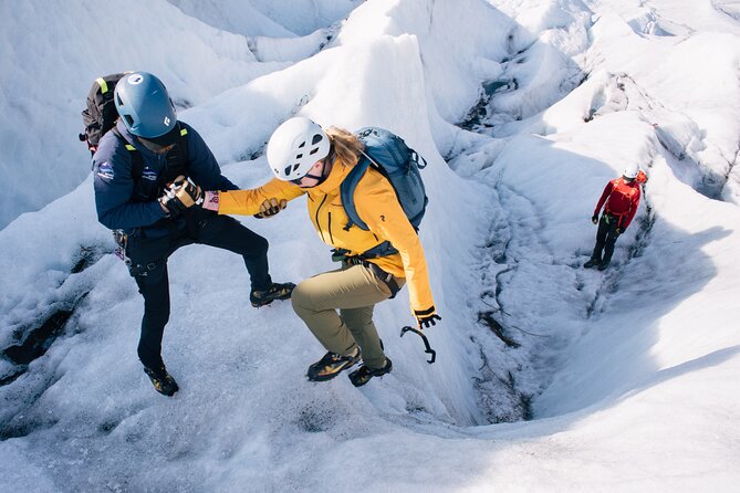 Glacier Xtreme: Vatnajökull Ice Climbing + Hike from Skaftafell - On the walk: ice giants, moulins, and glacier meltwater