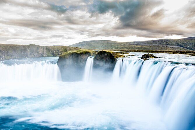 Godafoss Waterfall & Turf House Half-Day Tour from Akureyri Port - What to bring: shoes, windproof layers, and photo-speed thinking