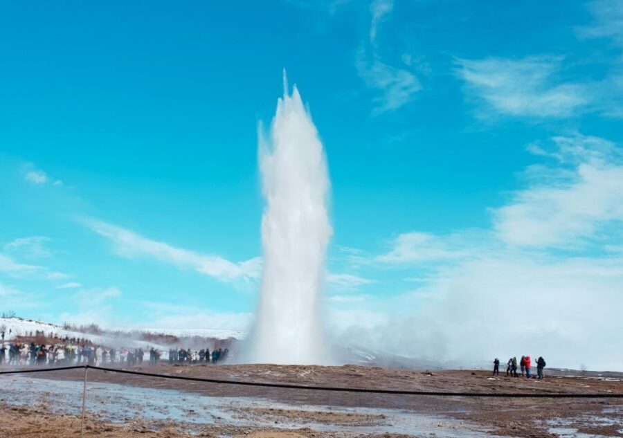 Golden Circle and Kerið Crater Small Group Tour - Gullfoss Waterfall: Big Power, Better Timing