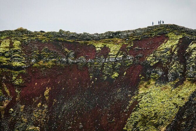 Golden Circle Cruise Arrival: Exclusive Small Group Tour - Þingvellir National Park: walking between tectonic plates and to Öxararfoss