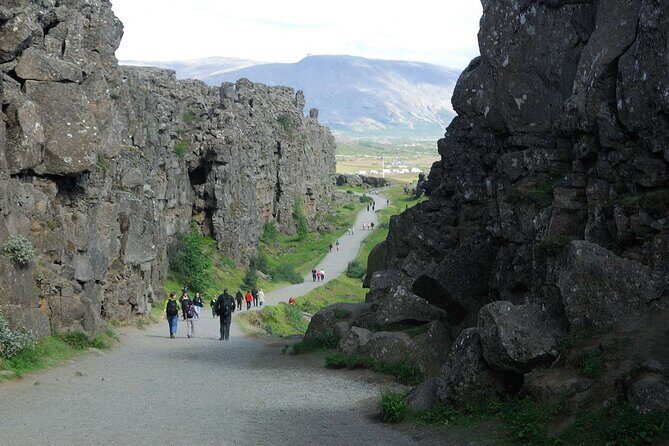 Golden Circle German-speaking small group tour from Reykjavík - Ice cream and Laugarvatn: the small local stops that actually add up