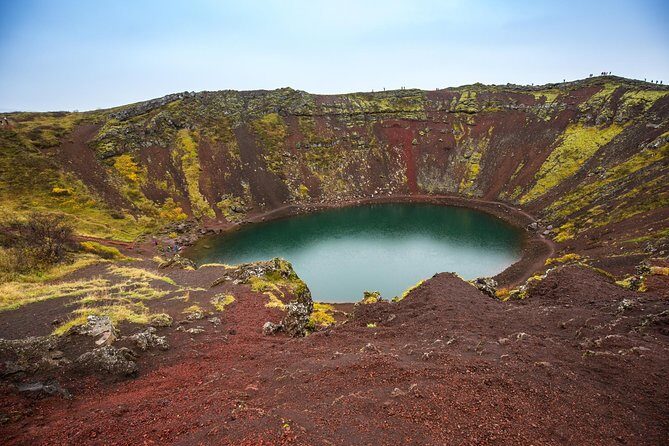 Golden Circle Premium Tour with Fridheimar Farm - Stop 1: Kerið Crater for fast, dramatic volcanic views