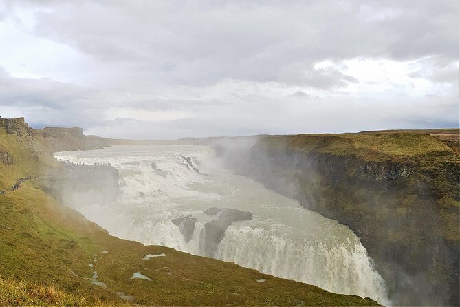Golden Circle Private Day Tour - up to 9 passengers - Þingvellir National Park: Vikings, lawmaking, and tectonic plates
