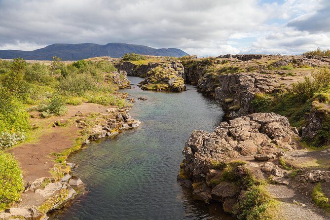 Golden Circle Tour - Private - Stop 2: Geysir geothermal area and the repeating Strokkur show