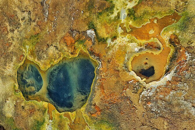 Helicopter Flight Over Geothermal Landscapes from Reykjavik - Hveragerði landing moment: your 15 minutes next to active heat