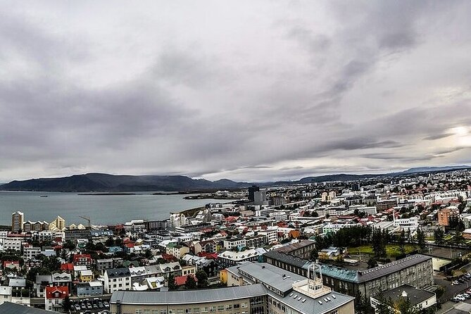 Helicopter Tour: Reykjavik City with landing at Mount Esja - From Ace FBO to liftoff: getting on fast