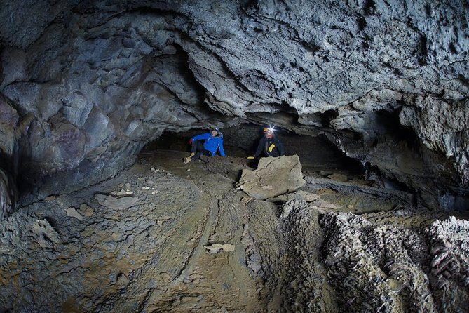 Hot and cold G spots challenge - Why this cave-and-spring day feels different from the usual Iceland tour