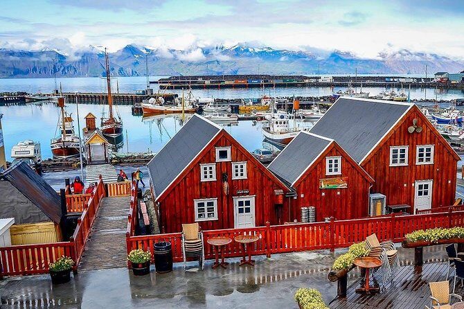 Húsavík walking tour - Weather, clothing, and keeping the plan flexible
