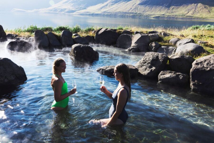 Hvammsvik Hot Springs: Admission Package - Winter magic and Midnight Sun: choosing your sky moment