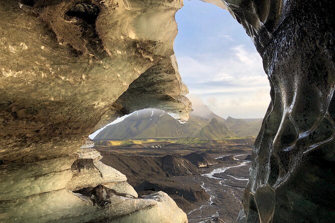 Ice Cave at Katla Volcano - Stop at Katla Volcano: what the guide actually helps you notice