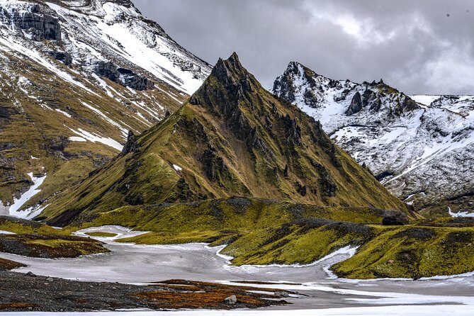 Ice Cave at Katla Volcano - How much it costs, and whether it feels worth it