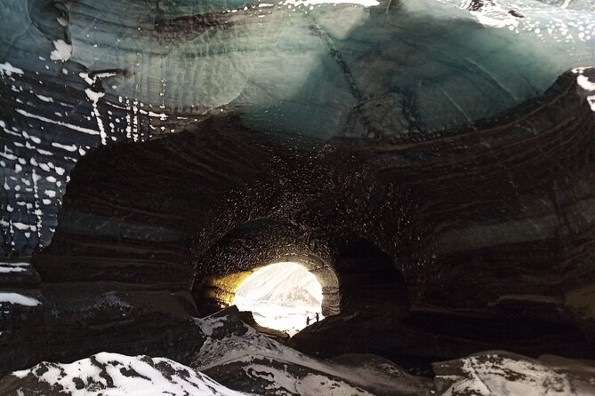 Ice Cave Katla Private Super Jeep Tour from Vík - Hjorleifshofdi and the black-sand beach: the calm after the ice