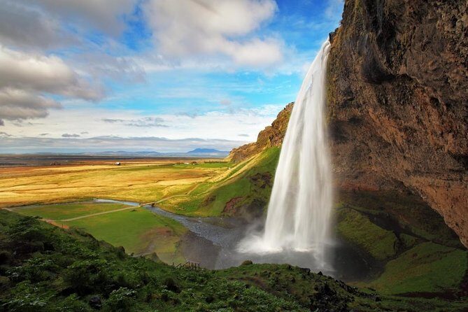 Ice Cave Katla, South Coast Waterfalls & Black Sand Beach Private - Skógafoss: A Big Waterfall With a Gold-Chest Legend