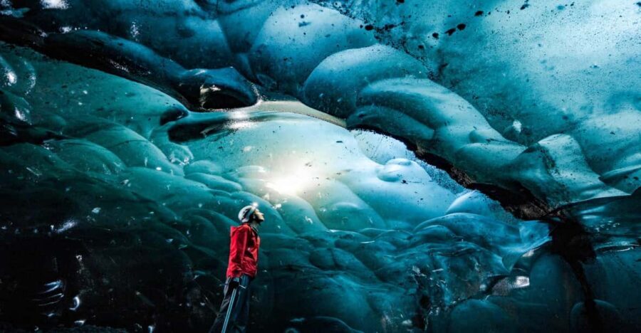 Iceland 3-Day Tour Golden Circle, Glacier Lagoon, & Ice Cave - Key highlights worth planning around