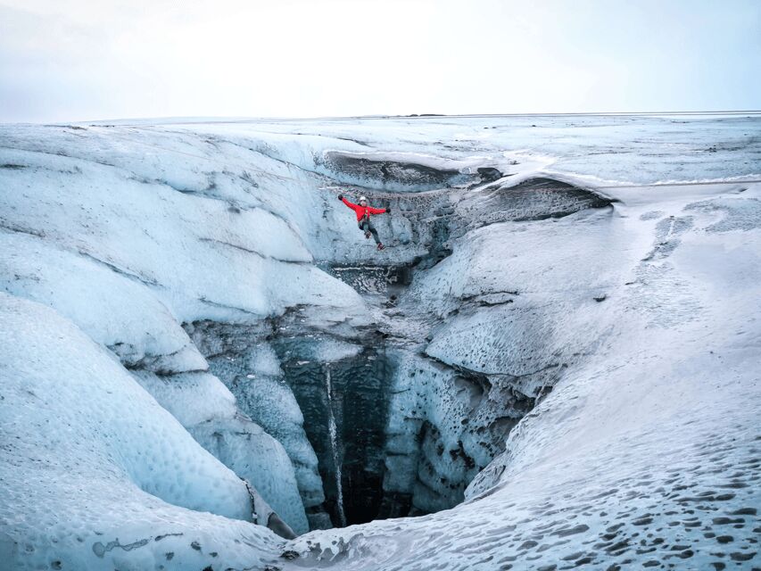 Iceland: Glacier Zip Line Tour with Hike or Ice Cave Visit - Key points before you go