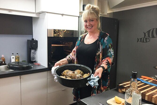 Icelandic Cooking Class in Downtown Reykjavik with Musical Hosts - Where You Start: Nóatún 21 and a Home-Hosted Schedule