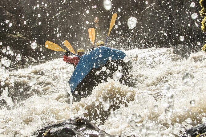 Iceland’s Top Grade 4 Rafting – Drysuit, Canyon & Adrenaline - Riverside breaks and the lunch you’ll remember