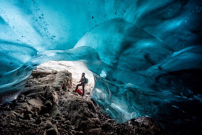 Jökulsárlón: Blue Ice Cave and a Long Glacier Hike - Value for the price: $275 for safety, time, and small-group access