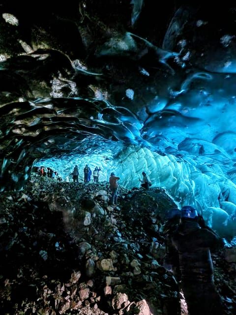 Jökulsárlón: Blue Ice Cave Tour and Glacier Walk - Reaching the ice cave: photography time and real exploration