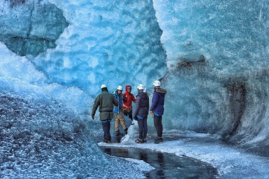 Jökulsárlón: Vatnajökull Glacier Guided Hiking Tour - Key things that make this tour worth your time