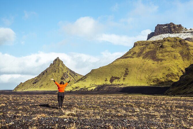 Katla Ice Cave & South Coast Day Tour from Reykjavik - Pickup in Reykjavík: plan for a little waiting