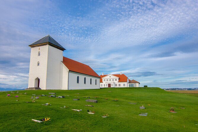 Keflavik International Airport Private Transfer - Reykjavik pickup and the 3-hour pre-flight rule