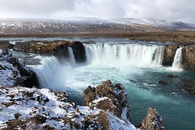 Lake Myvatn and Godafoss Waterfall for Cruise Ships from Husavik - Lake Myvatn Main Sites: Steam, Mud, and Volcanic Shapes