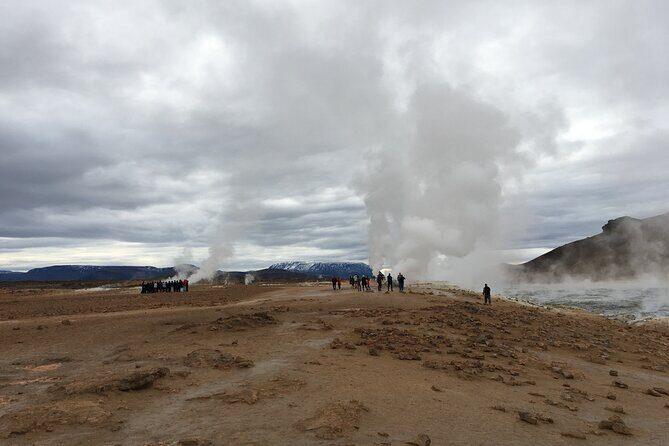 Lake Myvatn and Godafoss Waterfall for Cruise Ships from Husavik - Godafoss Waterfall: Short Stop, Big Impact