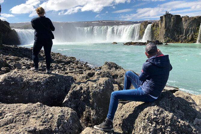 Lake Myvatn Private Day Tour Mývatn, Godafoss Waterfall for Cruise Ships - Myvatn Nature Baths (Jardbodin vid Myvatn): When the fee is worth it