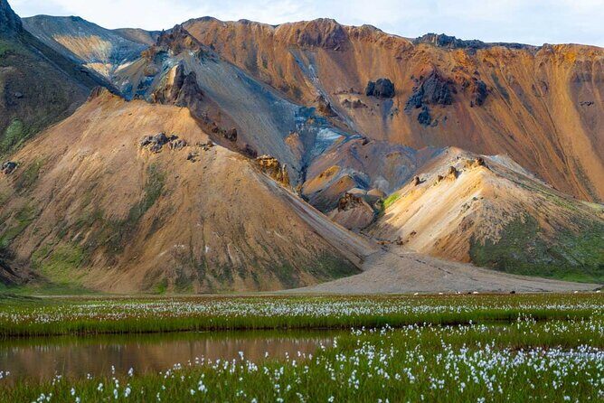 Landmannalaugar Hiking, Haifoss Waterfall and Hot Springs Tour - Landmannalaugar: Guided Easy Hike and Hot-Spring Time
