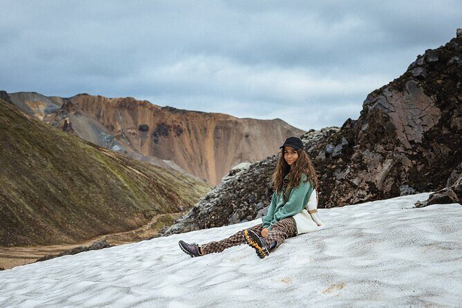 Landmannalaugar & SecretGems | Private Tour | PRO Photos included - Landmannalaugar: rainbow mountains, trail time, then geothermal hot springs