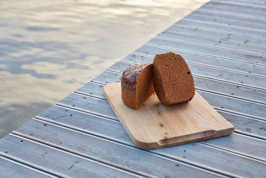 Laugarvatn Fontana: Geothermal Bread-Baking Experience - Lava bread at Laugarvatn Fontana: a Golden Circle culture stop