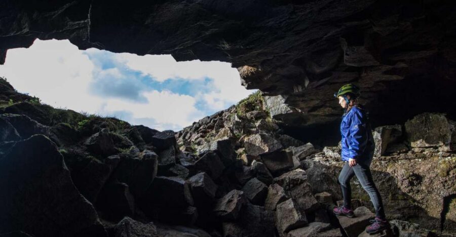 Leidarendi Cave: Lava Tunnel Caving from Reykjavik - Guide energy and group size: why the small numbers matter