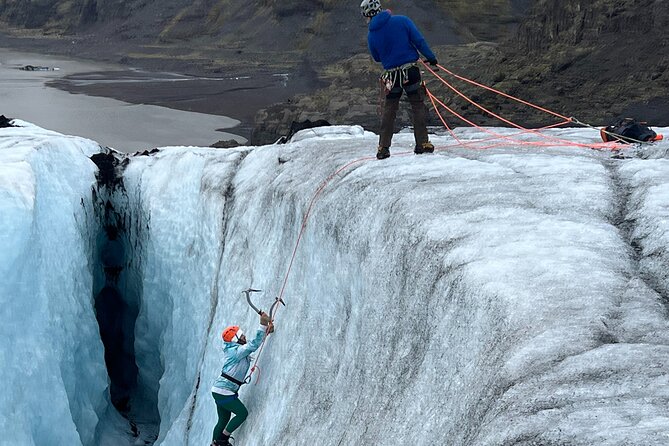 Micro group - Ice climbing at Sólheimajökull - Crossing Crevasses and Moulins Without Panic
