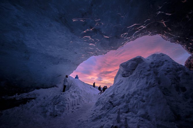 Natural Blue Ice Cave Tour of Vatnajökull Glacier from Jökulsárlón - Gear, Clothing, and What Actually Helps in Windy Ice Months