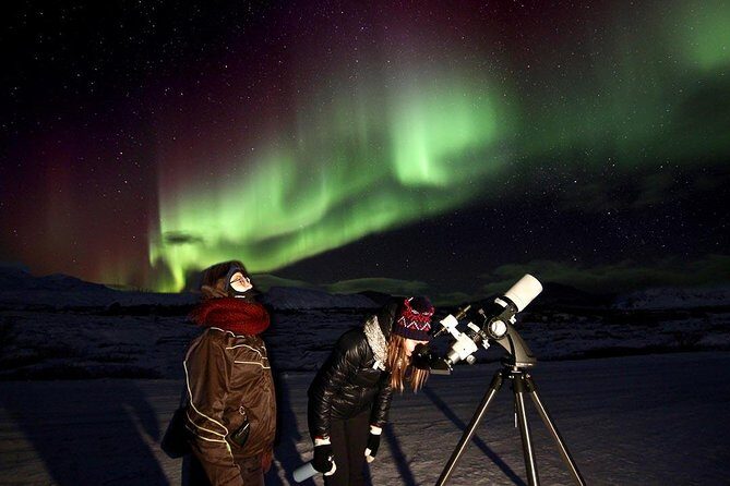 Northern Lights and Stargazing Small-Group Tour with Local Guide - Price and Value: Is $234.50 Reasonable for a 14-Person Aurora Tour?