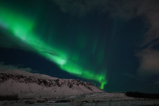 Northern Lights In luxury off-road SUV with Photos and Treats - Who This Tour Fits Best (and Who Might Want a Different Style)