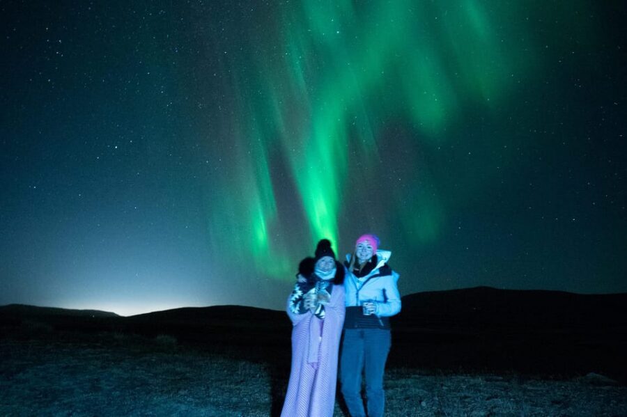 Northern Lights in Mini Bus, Photos, Hot Cocoa and Pastries - The Real Value: Getting Away From Reykjavik’s Light