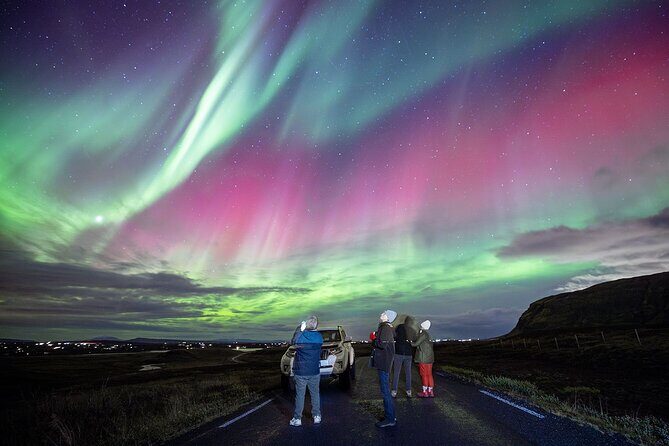 Northern Lights Small Group Tour with Photos - Comfort details that keep the night enjoyable